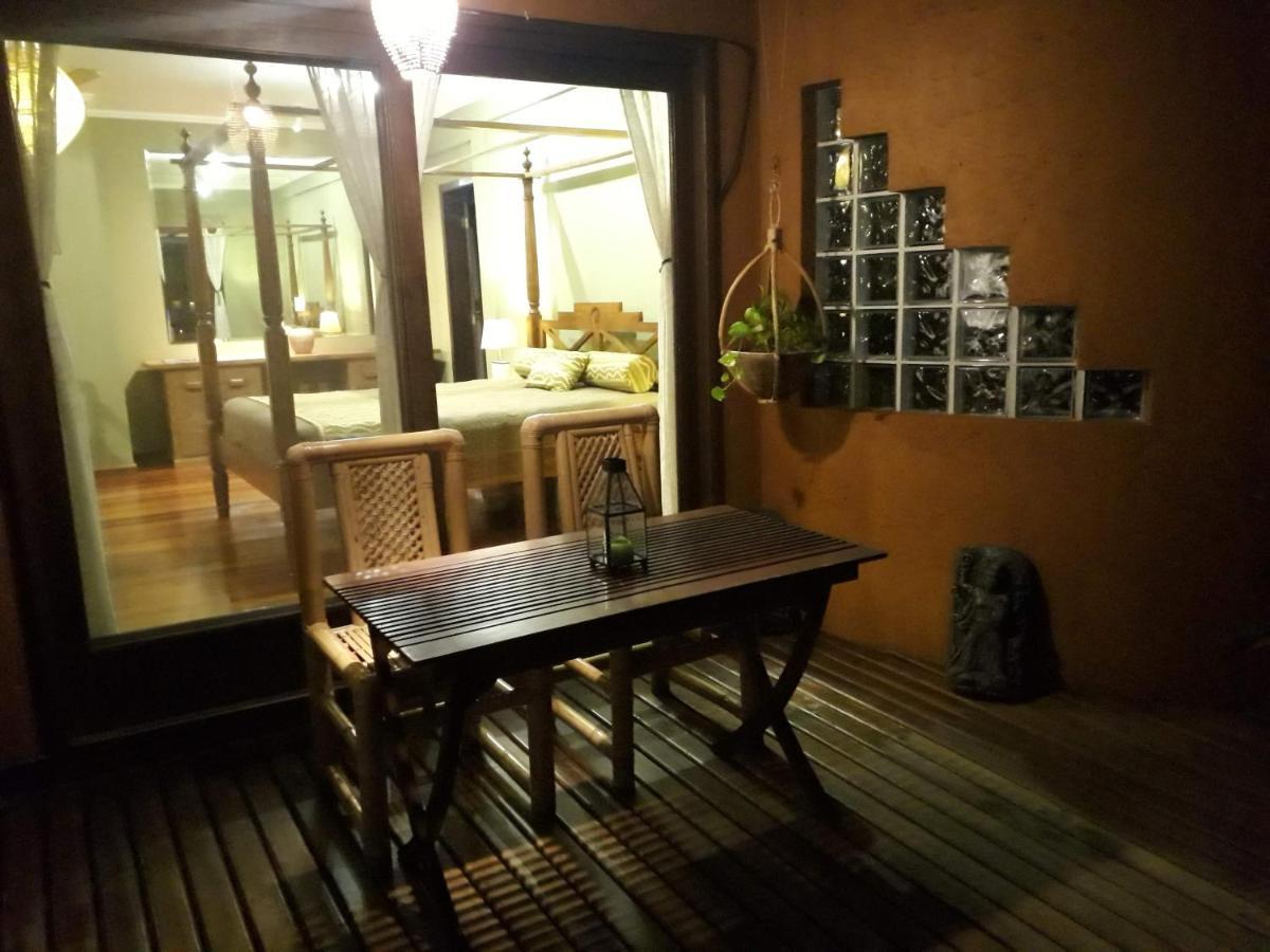 Luxury Suites Vila Indonesia Garopaba Bagian luar foto