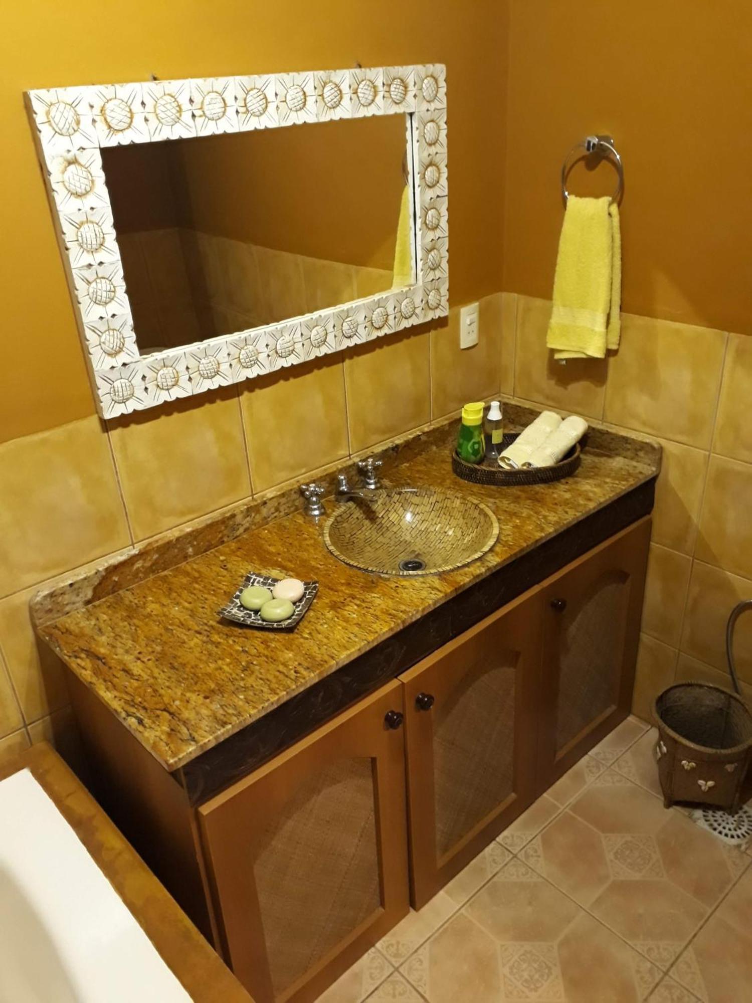 Luxury Suites Vila Indonesia Garopaba Bagian luar foto