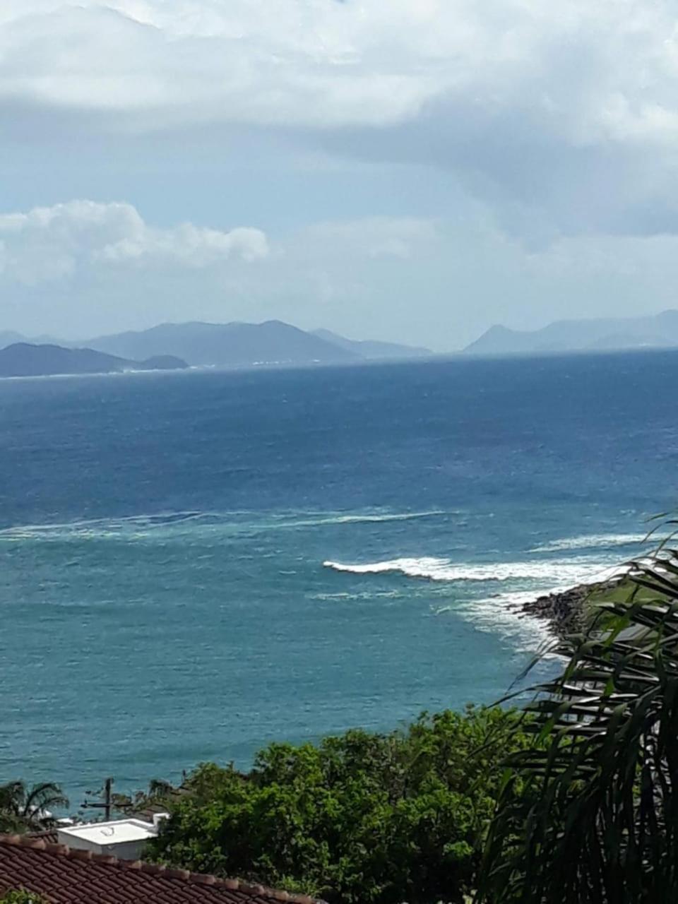 Luxury Suites Vila Indonesia Garopaba Bagian luar foto