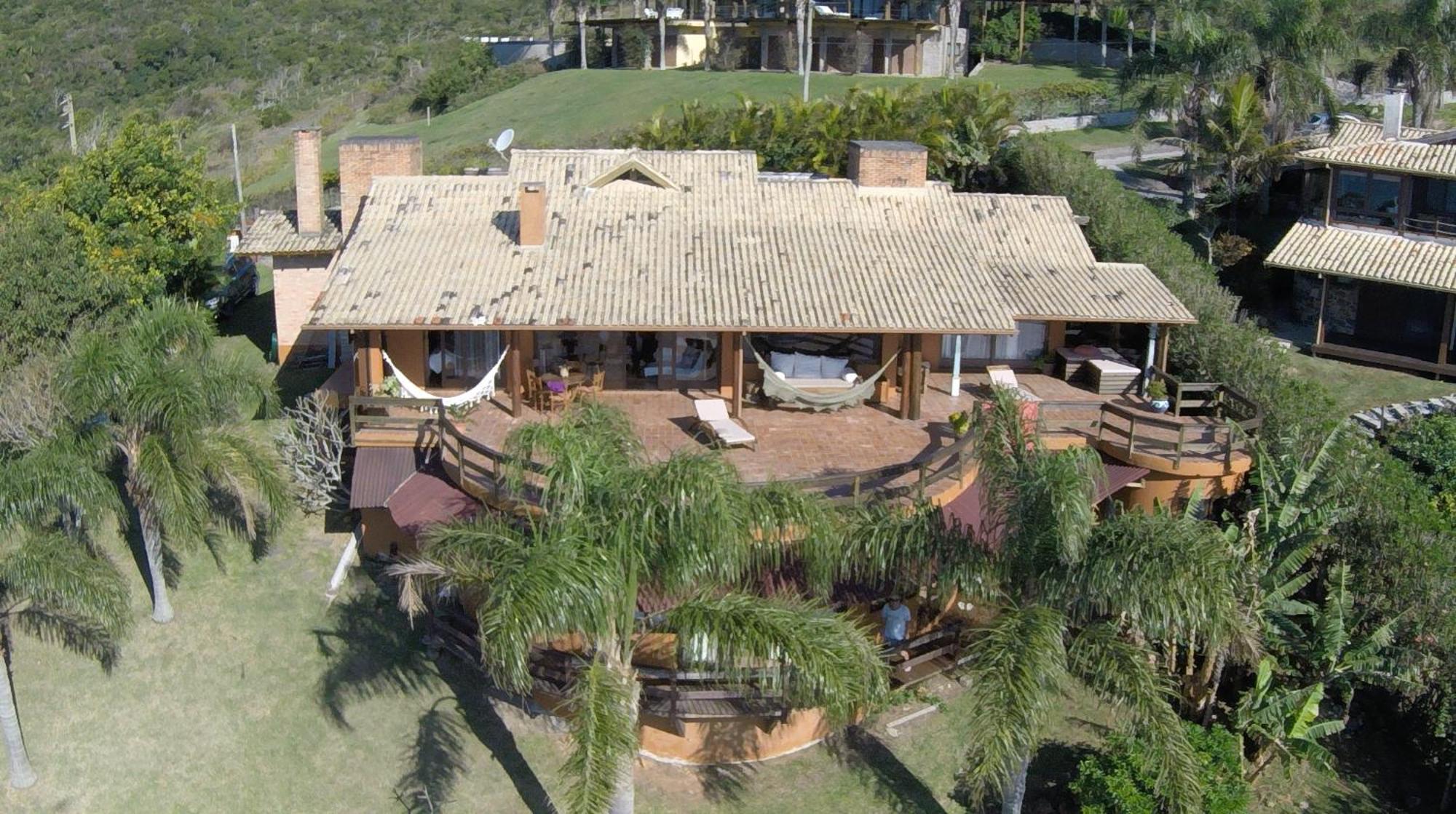 Luxury Suites Vila Indonesia Garopaba Bagian luar foto