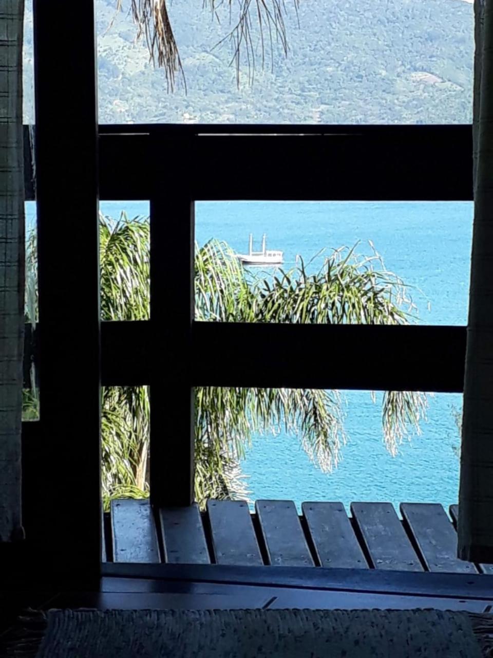 Luxury Suites Vila Indonesia Garopaba Bagian luar foto