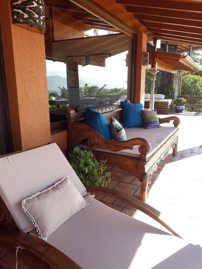Luxury Suites Vila Indonesia Garopaba Bagian luar foto