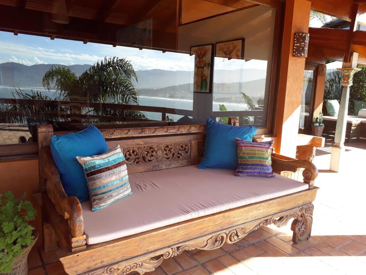Luxury Suites Vila Indonesia Garopaba Bagian luar foto