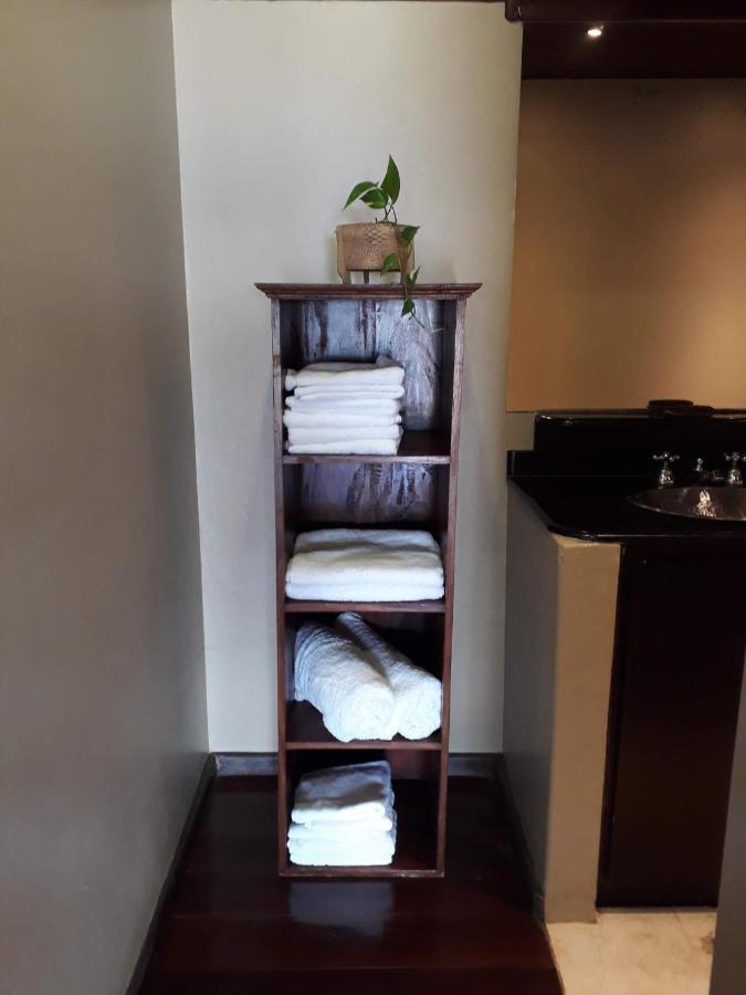 Luxury Suites Vila Indonesia Garopaba Bagian luar foto