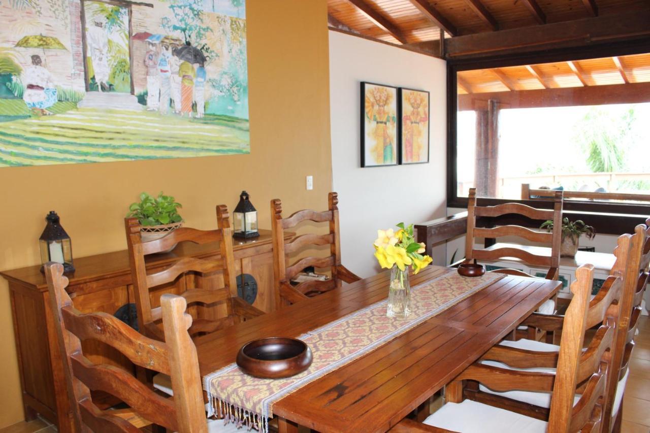 Luxury Suites Vila Indonesia Garopaba Bagian luar foto